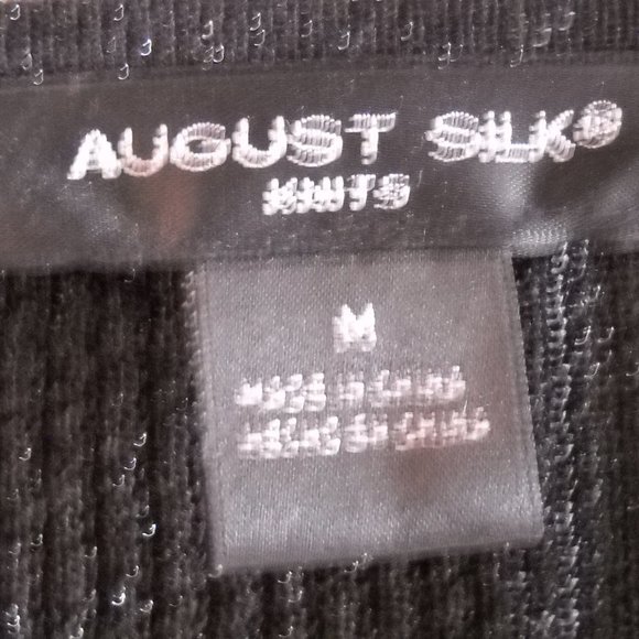 Women's Black Dressy V Neck Sweater Size M - Picture 4 of 6